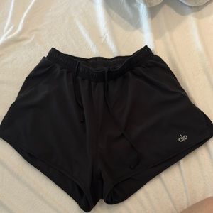 Alo Stride Shorts Black Small